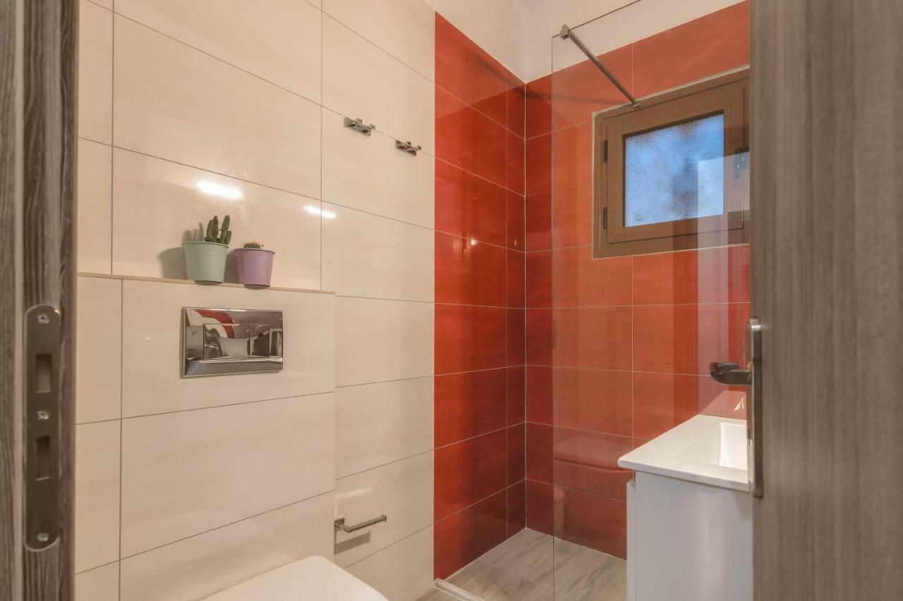 Kiki Studios Kalamákion Exteriér fotografie