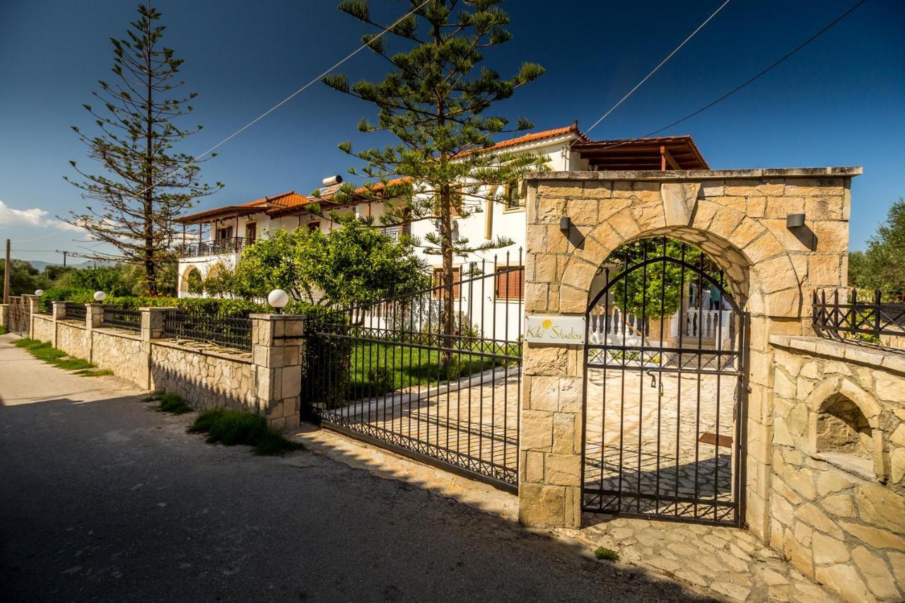 Kiki Studios Kalamákion Exteriér fotografie